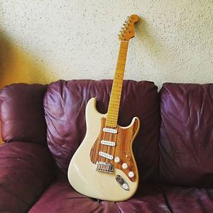 Fender American Deluxe Strat Electric Guitar