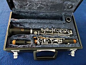 YAMAHA Klarinette YCL 457-20 mit Koffer sehr guter Zustand NP 1499€