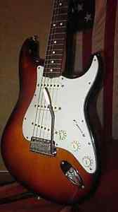 1992 Fender American Vintage Re-Issue '62 Stratocaster Electric Guitar w/ OHSC
