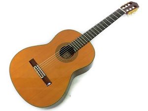 Yamaha GC-31C Classical Guitar With Hard Case N2049891