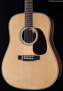 Martin Custom Shop HD-28 Exceptional Grain East Indian Rosewood (526)