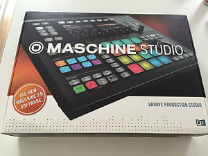 Native Instruments Maschine Studio black - wie neu - OVP + 20 Erweiterungen