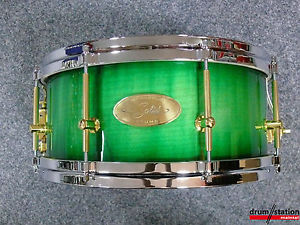 Handschuh Maple Air Ply Special Snaredrum in "Green Burst High Gloss"  -  13x6"