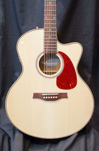 NEW 2016 Seagull Performer Mini Jumbo CW Flame Maple QIT w/Dlx Soft Case