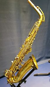 *SALE* Buescher Aristocrat Series I Alto Saxophone (Includes Case)