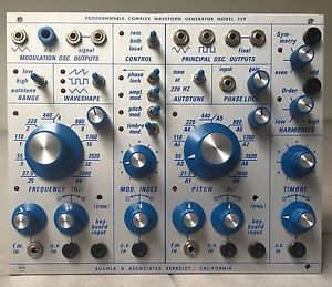 BUCHLA-compatible 259 PROGRAMMABLE COMPLEX WAVEFORM GENERATOR 259