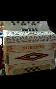 Acordeon norteño de gabanelli