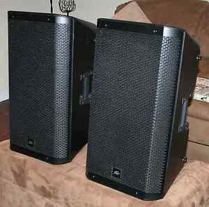 One Pair (2) Peavey RBN 112 Powered Speakers with Ribbon Driver, 2-Way 1500 Watt