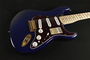 Fender Deluxe Players Strat Maple Fingerboard Saphire Blue Transparent 133002327