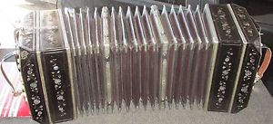 Antique Bandoneon A Arnold  152 tone Germany