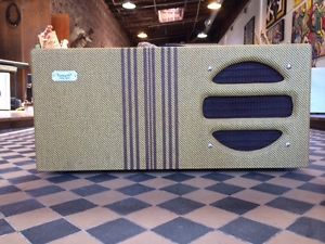Vintage 47 Amps Valco Style Oahu Suitcase