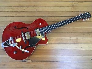 Godin 5th Avenue GT Uptown with Bigsby