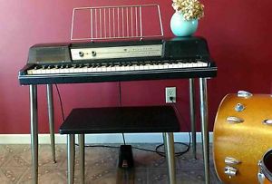 Wurlitzer 200A Black Electronic Keyboard Piano 1970s ORIGINAL BENCH NO RESERVE