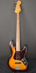 *Wonderful* Fender USA / American Vintage 62 Jazz Bass 2Knob electric bass