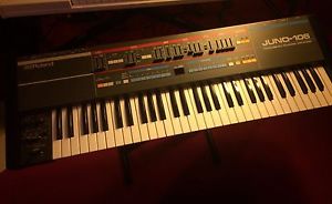 ROLAND JUNO 106 RESTORED ANALOG RENAISSE + FLYCASE