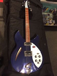 Rickenbacker 330 Electric Guitar Midnight Blue