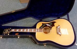 1998 Gibson 'Dove in Flight' acoustic guitar ltd edition 139 of 250 all original