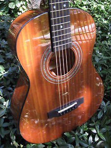 "EZ-Play" Solid Acoustic Electric 3/4 Guitar w Voyage Air 6 String Travel