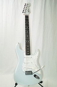 Fender Special Edition White Opal Stratocaster Electric Guitar NEW