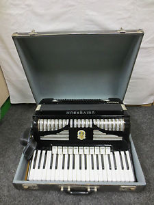 Universum Elegance Akkordeon mit Koffer 120 Bässe