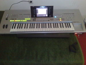 YAMAHA Tyros I  mit USB Laufwerk (Emulator)