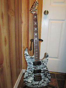 ESP LTD JH200DC Jeff Hanneman Slayer Signature Digital Camo Electric Guitar Rare