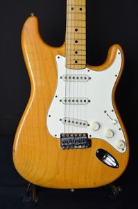 Free Shipping Used Fender USA STRATOCASTER 1975 Electric Guitar
