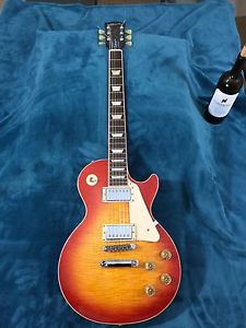2010 Gibson Les Paul Traditional  AAA Great Top Electric Guitar OHSC