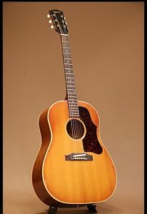 GIBSON J-45 1962 Natural w/hard case Free shipping Guitar from Japan #R924