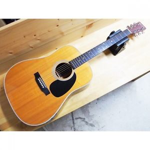 Martin D-28 SQ NAT w/hard case Free shipping Bass Guiter From JAPAN #P125