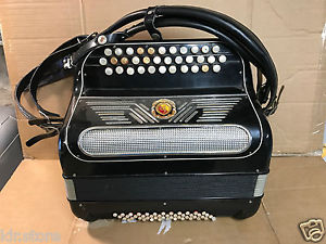 Accordeon Marinucci  Paul Beuscher Akkordeon  accordion Made in Italia