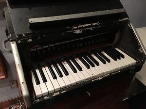 Celeste Keyboard Musical Instrument