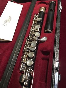YAMAHA PROFESSIONAL PICCOLO...YPC-62