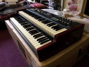 HAMMOND SK2 STAGE KEYBOARD ORGAN.