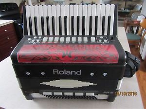 Roland FR2 V Accordion
