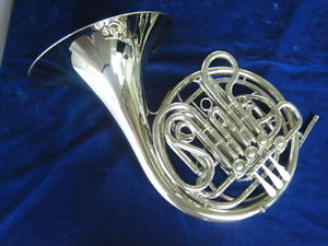 DEMO / USED HOLTON H-179 "FARKAS MODEL" DOUBLE FRENCH HORN