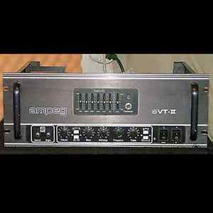 WORKING RARE VINTAGE 1981 AMPEG SVT II BASS AMP HEAD W/ ROAD CASE