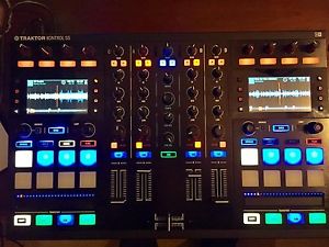 Native Instruments Traktor Kontrol S5 LIKE NEW