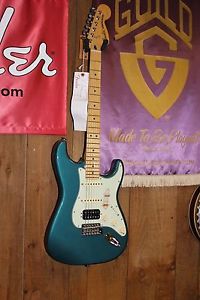 Fender Stratocaster Deluxe Lone Star Electric Guitar