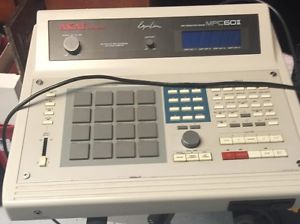 Original Akai mpc 60 II Drum Machine, Sequencer & Sampler *Amazing Condition*