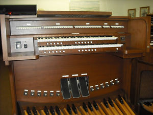 Allen ADC 2160 2-Manual Digital Organ w/ MIDI, 2 External Speakers (1980's)