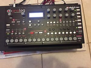 Elektron Analog Four Keyboard Synthesizer