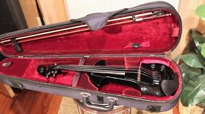 Maestro by GIbson EV-1 Electric Violin MINT WITH CASE