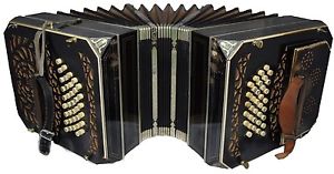 Bandoneon  3 voice 144 Tone Einheitsbandoneon good condition!!!!