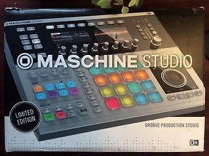 Native Instruments Maschine Studio LE With Machine 2.0 Software & KOMPLETE 10