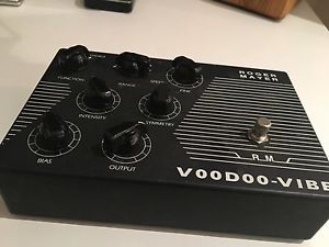 Roger Mayer Voodoo Vibe Pedal (rare 1990s Version As Used By Michael Landau)