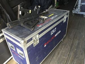 LYCIAN 1267 SPOTLIGHT FOLLOWSPOT WITH CASE AND BASE