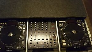 Pair of Denon dn-s3700