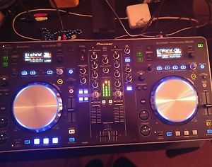 Pioneer DJ XDJ-R1 Wireless DJ System Remotebox