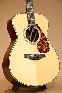 YAMAHA LS26 2004 Natural w/hard case Free shipping Guitar from Japan #R599